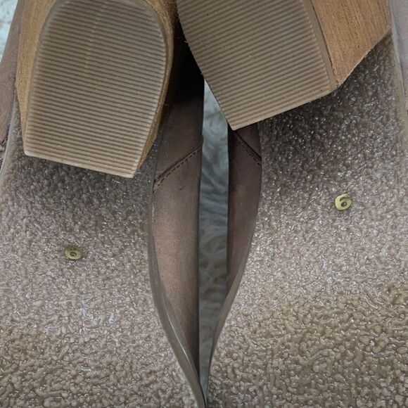 Nwot Coolway Tan Heeled Booties. Size 9. - Picture 7 of 9
